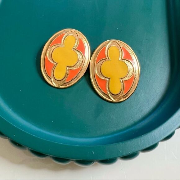 Huge Mod 1960s Vintage Bright Orange Yellow Enamel Clip On Metal Estate Earrings - Picture 3 of 6